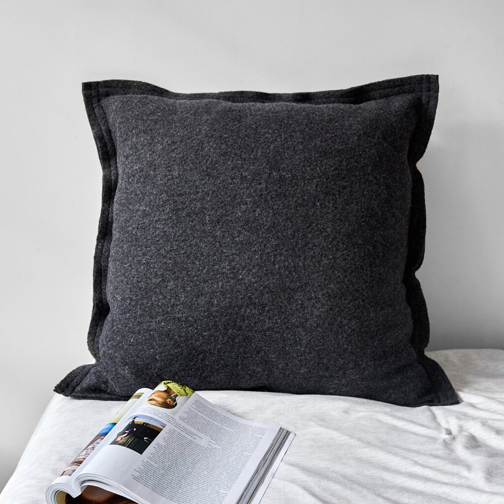 GREAT CUSHION COVER Anthracite